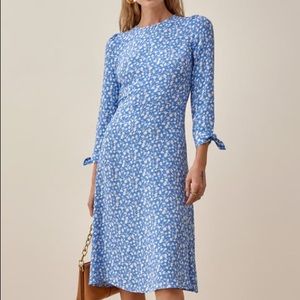 Reformation Port Dress in Suzette